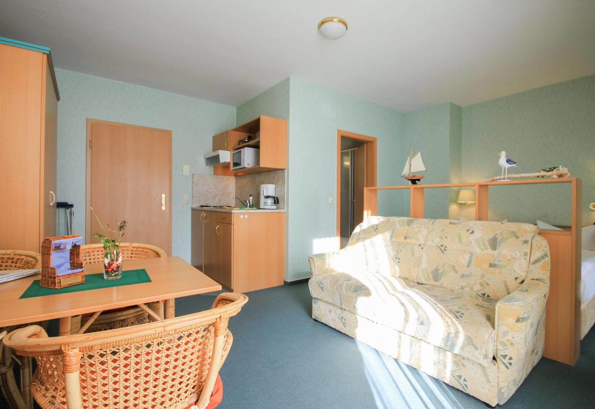 Ostseebad Kühlungsborn Appartementhaus Zum Strandkorb מראה חיצוני תמונה