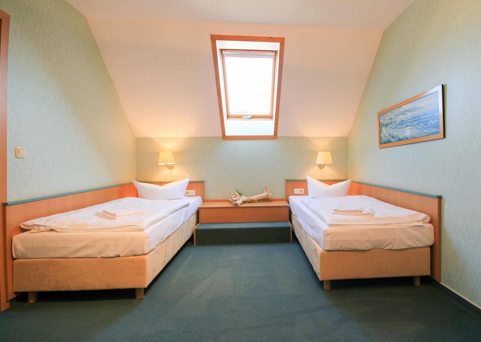 Ostseebad Kühlungsborn Appartementhaus Zum Strandkorb מראה חיצוני תמונה